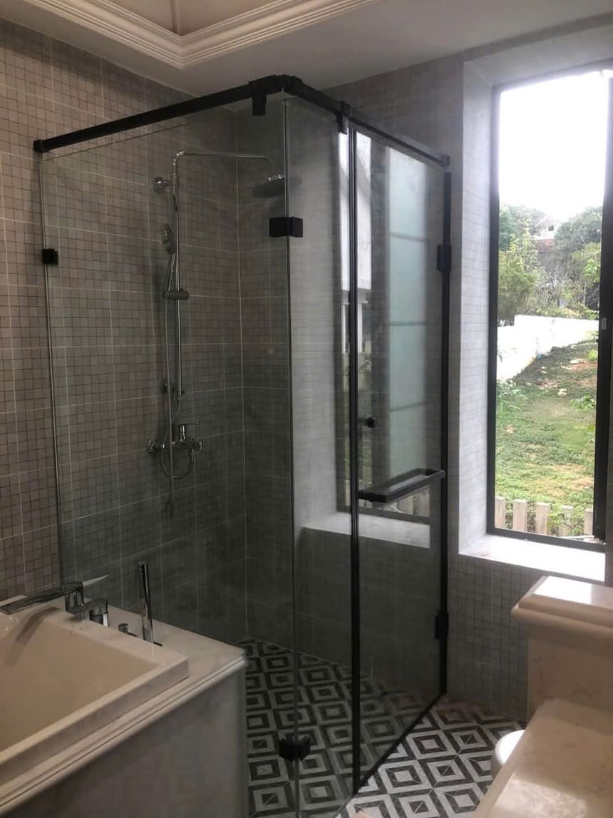 Cabin tắm kính mở quay vuông góc