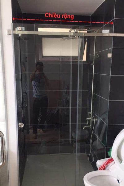 Vách tắm kính mở trượt ray inox 10x30 Ảnh minh họa